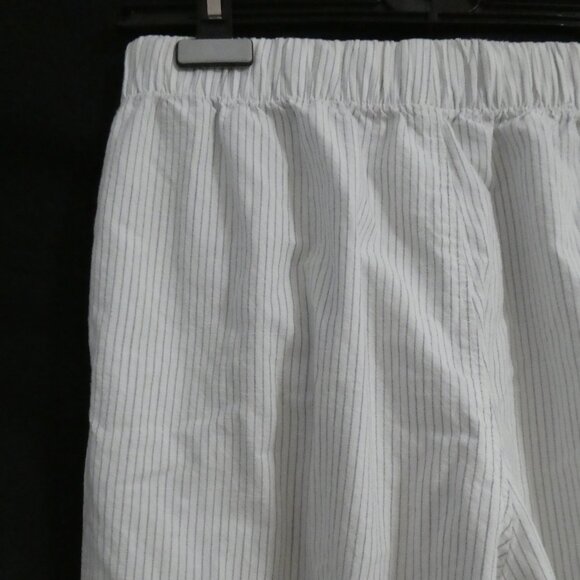 UNIQLO | medium | Striped Cotton Pajama - Loungewear Pants W/ Front Pockets - Picture 10 of 16